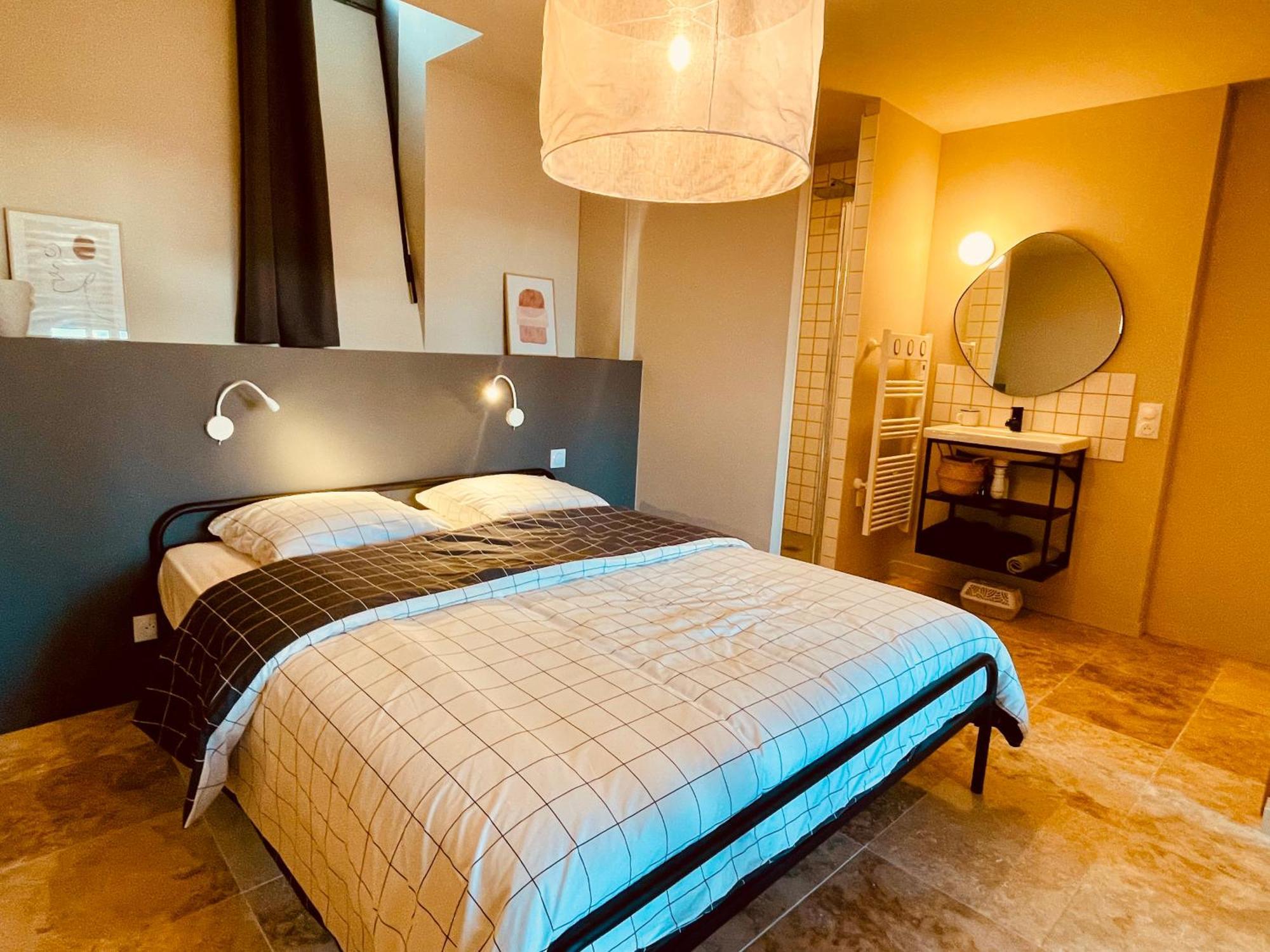Les Suites D'Angouleme - Proche Gare Et Centre Ville - Haut De Gamme Екстер'єр фото